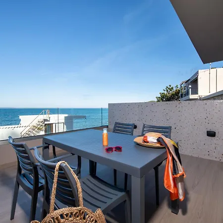 Alpha * Chania (Crete)